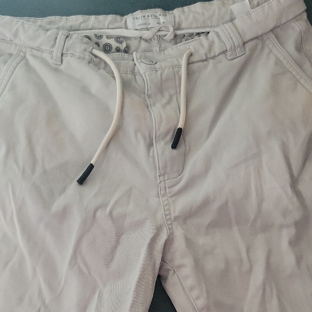Denim & Flower Light Gray Chinos